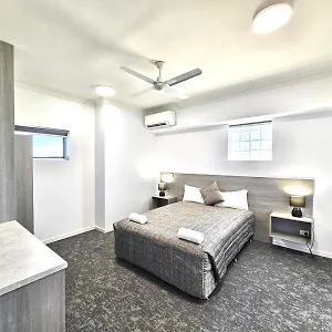 https://fitzroy-motor-inn.queenslandhotels.net