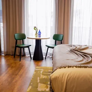 Apart-hotel Fourty Three Luxury Serviced